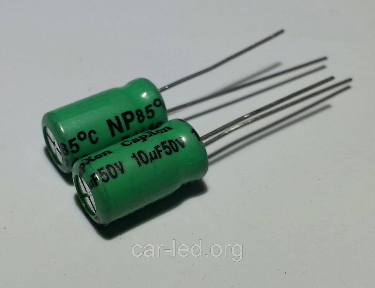 22mkf - 25v (НЕПОЛЯРНІ ЕЛЕКТРОЛІТИ) <NP> 6,3*11