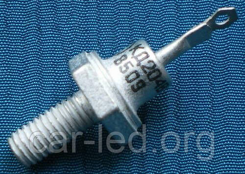 КД204В діод випрямний (1A 50V) Тип корпусу: КД-11