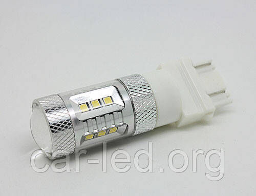 Светодиодная автолампа 3157, 15W (560Lm) Original Samsung LED chip (SMD2323) безцокольная двухконтактная